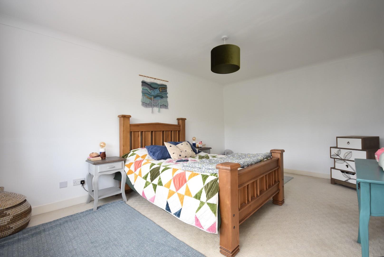 20 Knowbury Avenue, Penarth, CF64 5RX